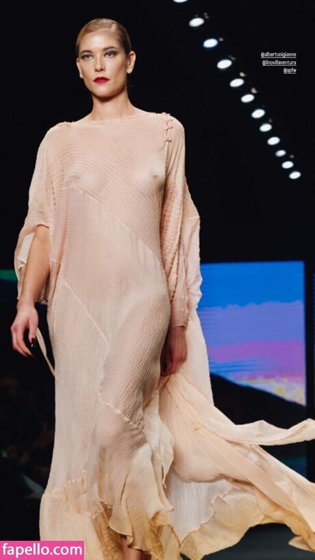 Gianne Albertoni pornstar pretty images