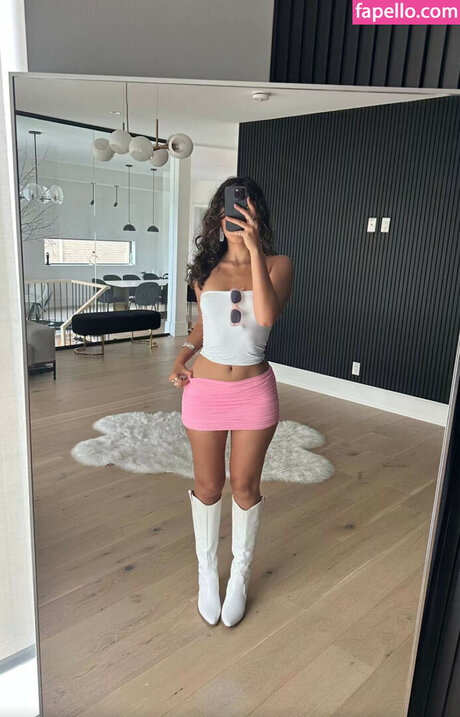 saggy milf onlyfans porno photo