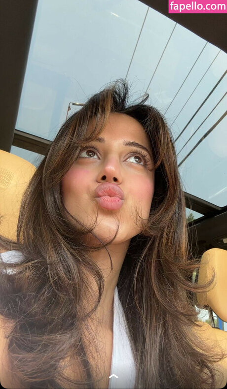 melodymelowo model hd galleries