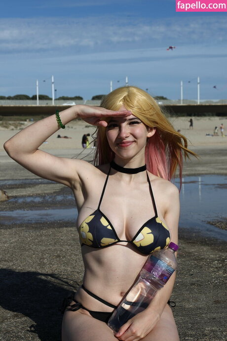 mafskiwi pornographic actress pictures