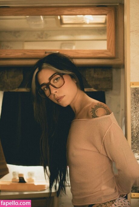 Portofbones star naked photo