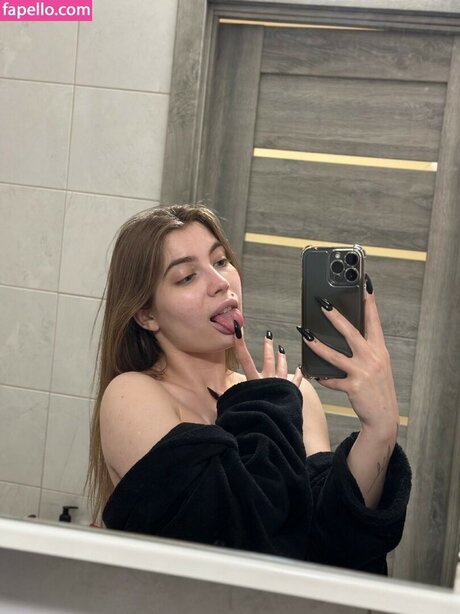 Milajen star sexy img