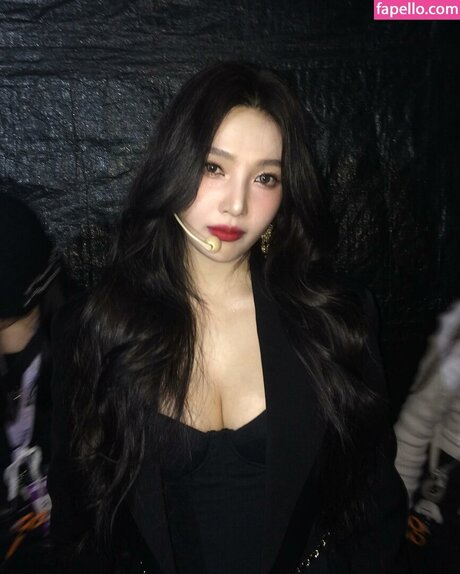 Park Soo young sexy star photo