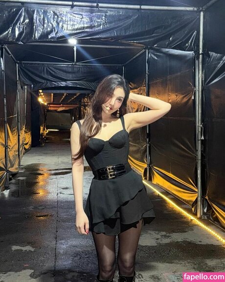 Park Soo young nudes star images