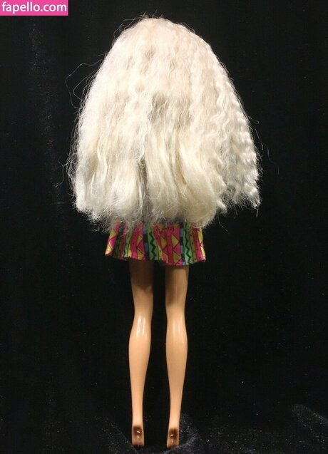 Cowgirl Barbie model nudes pictures