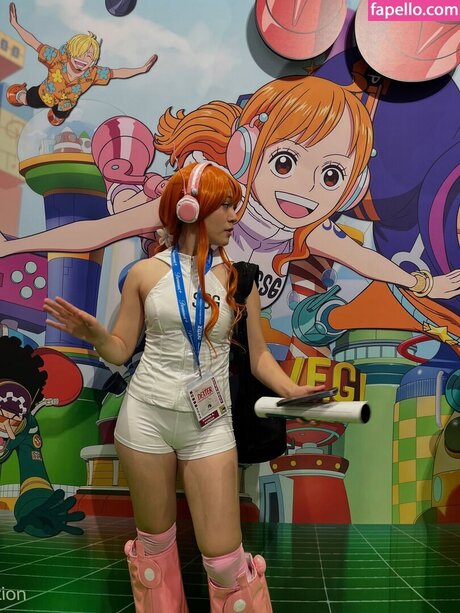 Kariwahh star nude gallery