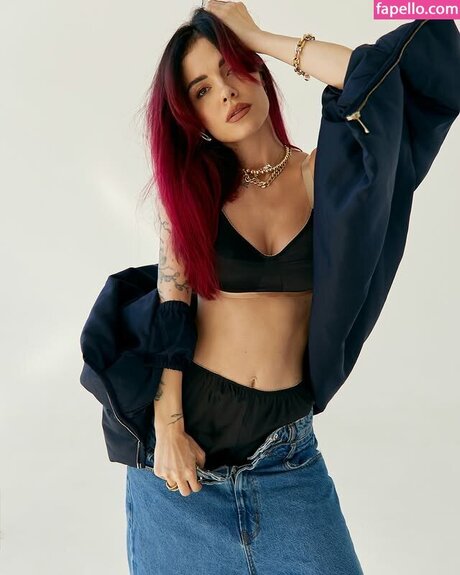 Mamarika star hot photo