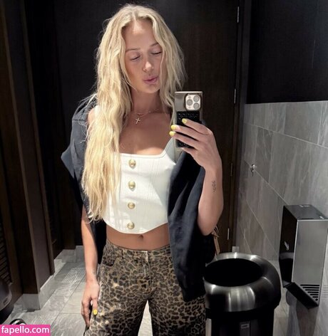 Sophie Cunningham adult actress pic