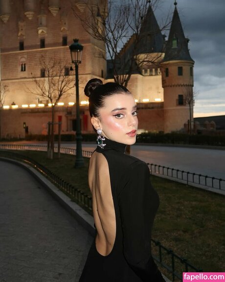 Semiraminta model pretty images