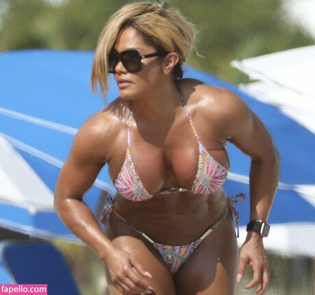 Maripily erotic model pic