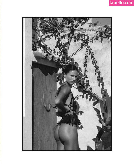 Lauren Messack star top pic