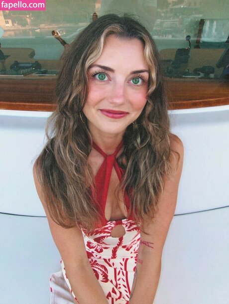 Rebel Masel beautiful model image