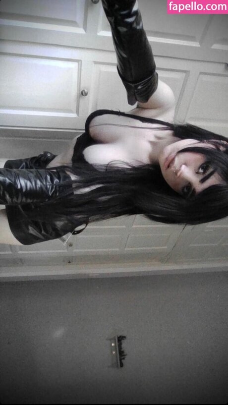 elinoiiddx sex model images