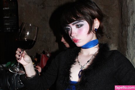 elinoiiddx nudes star gallery