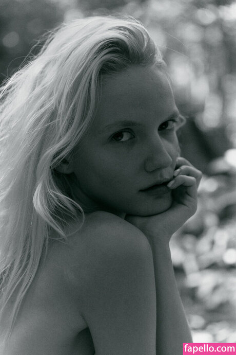 Karina Vasilishin pornstar sexy gallery