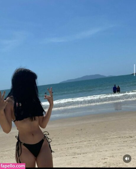 nameluaa star erotic picture