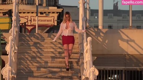 Eve On Adultfolio actress archive