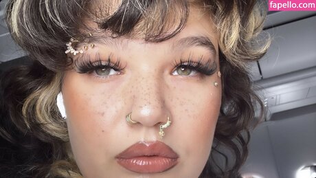 Lola Young pornstar hot img