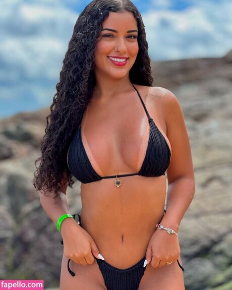 Amanda Lisboa model best pictures