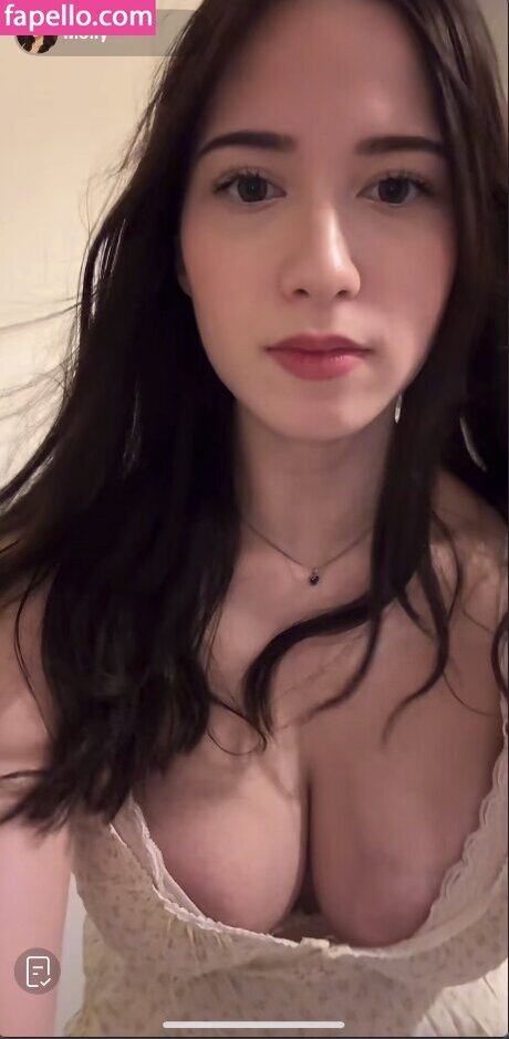 Mollyswes nudes actress photos