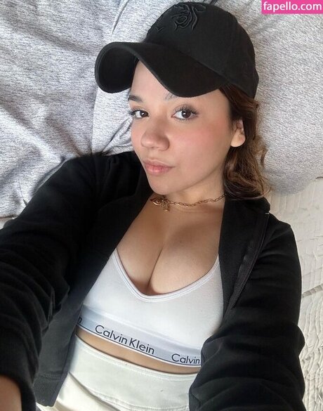 Melissa Domm hd pornstar pic