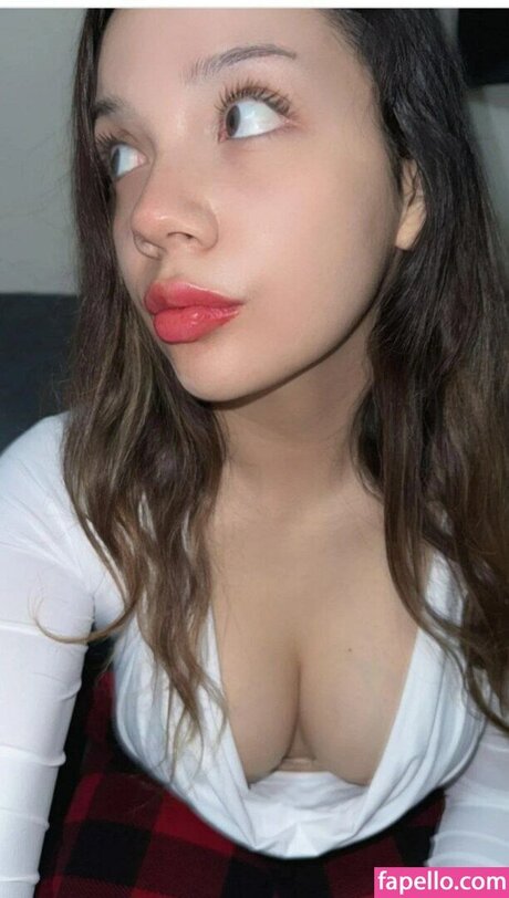 Melissa Domm model top pictures