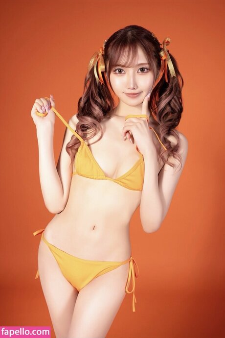 Amiri Saitou model sex pictures