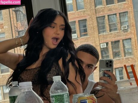 Leah Kateb model top archive