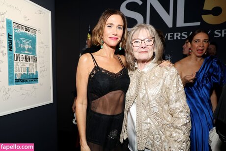 Kristen Wiig pretty model photos