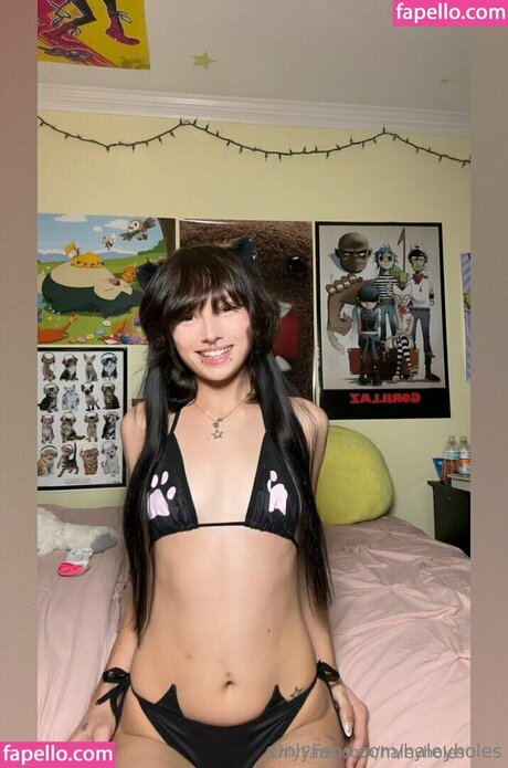 midget nude onlyfans erotic pics