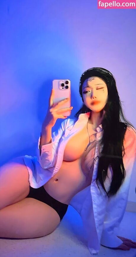 Evawishx xxx pornstar img