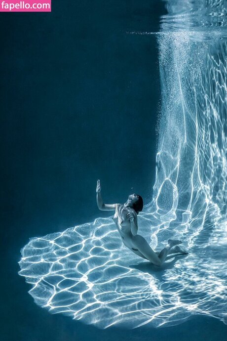 AlexSweet pretty star pic