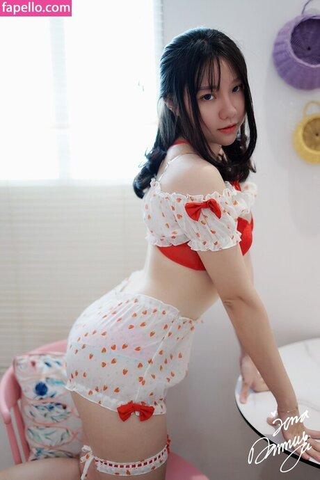 Jena Dam Maya pornstar xxx images