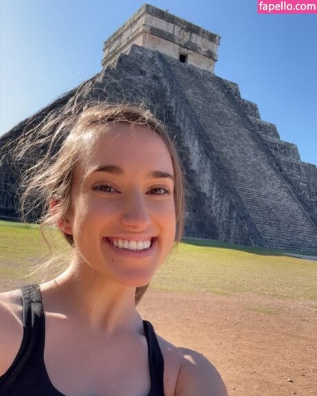 Rebecca Rogers art star img