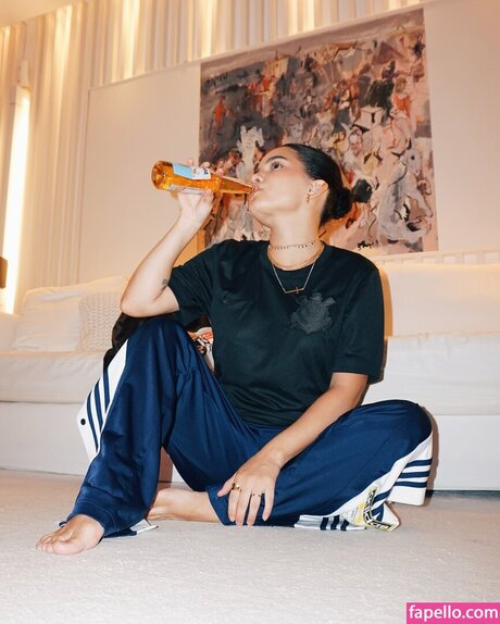 Carol Macedo star img