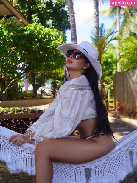 celebrity nude onlyfans nude galleries