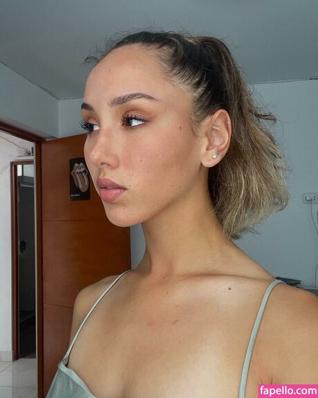 Micaela Caballero model high quality pictures