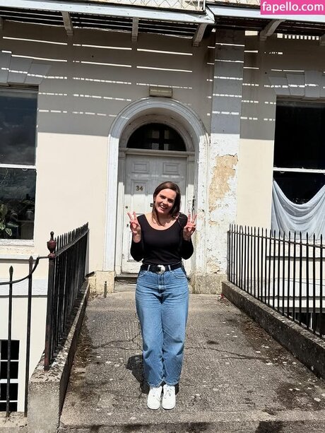 Mary Spender sex model gallery