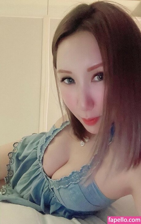 Asian Milfs model erotic gallery