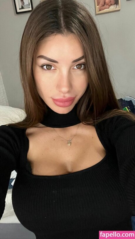 Oriana Tubiolo adult star photo