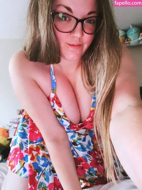 annamt1992 pornstar erotic image