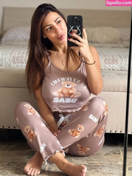 madamex93 free actress gallery