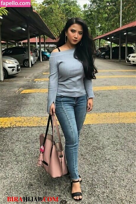 Zizi Wong nudes pornstar images