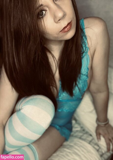 Novah Knight pornstar sexy pics