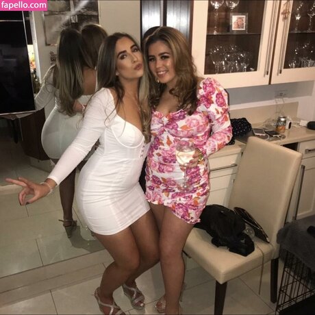 Sophie Williams perfect pornstar gallery