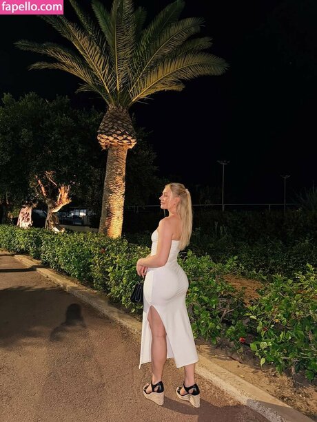 hot naked onlyfans erotic gallery