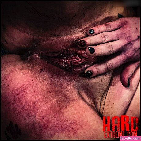 Emily Addams xxx actress photo