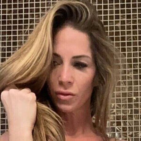 amateur swinger onlyfans nudes pic