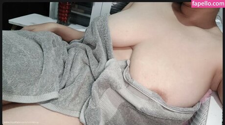 Mitzina Larino nude model photos