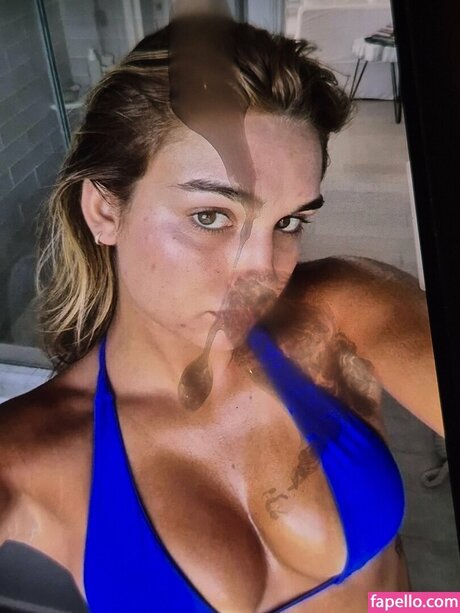 annabellegesson model adult picture